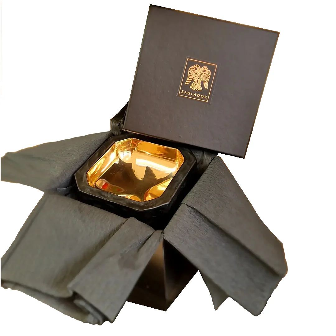 Eaglador Cast Bronze Hexagonal Ashtray - Image 3